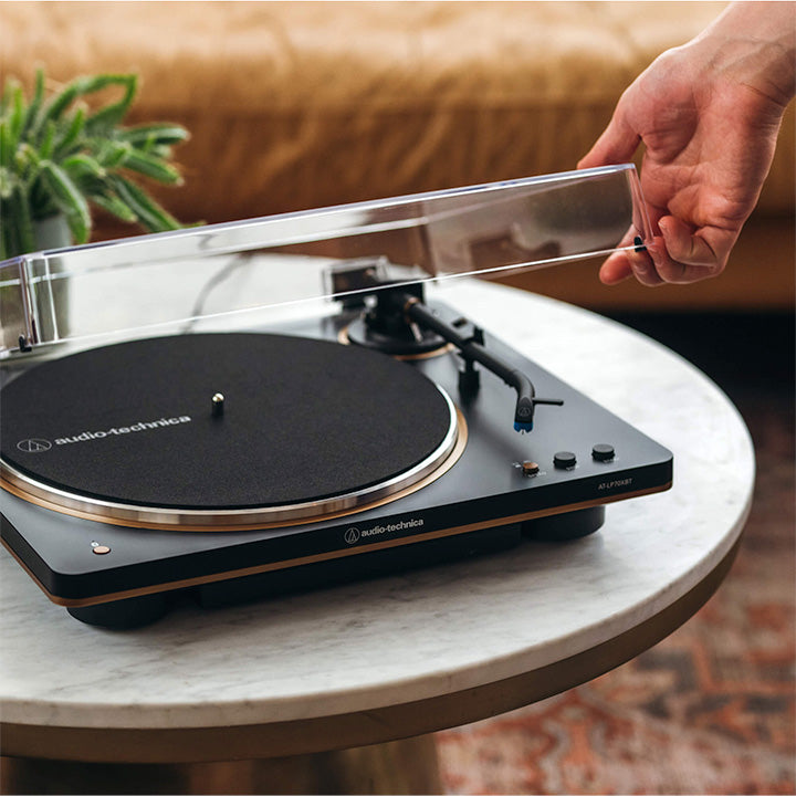 Audio-Technica LP70XBT turntable